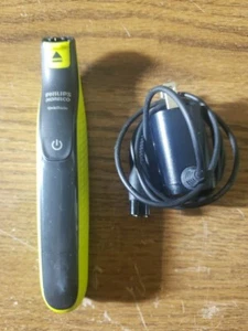 Philips QP2520 OneBlade Face Body Trimmer With Charger Preowned Great Condition - Picture 1 of 4