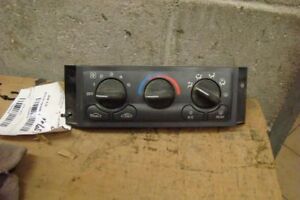 Temperature Control Dash Mounted Control Fits 97-99 SILHOUETTE 40018