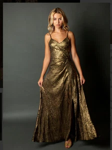 Abito Joyfolie Evangeline pizzo oro maxi spacco laterale drappeggiato vita taglia small nuovo senza etichette - Foto 1 di 16