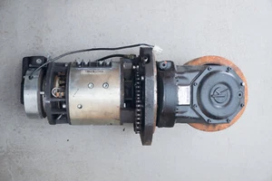 Jungheinrich Fahrwerk / Motor für EKC-12 mit Motor GF-106-G3 50021048 27637060 - Bild 1 von 5