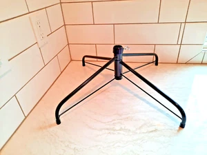 Folding Metal Christmas Tree Stand for Pole Size 1.25 inches - Picture 1 of 3