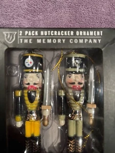 2 ORNAMENTI SCHIACCIANOCI - Acciaierie/Pinguini - Foto 1 di 3