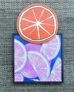 Gerahmter oranger Druck mit aufgesetztem handbemaltem Blech orange - Bild 1 von 4