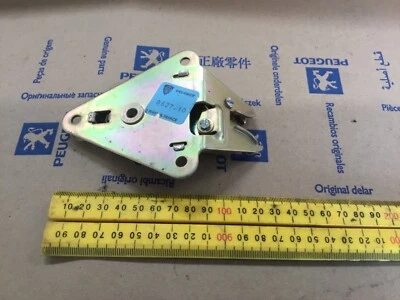 peugeot 404 coupe cabriolet sedan saloon rear hood boot lid latch lock 862710 - Image 1 of 4