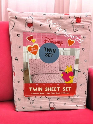 Valentine's Day Winnie The Pooh Pink Twin Sheet Set 3 Piece NWT Disney NWT LOVE - Image 1 of 4