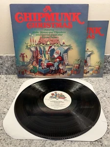 Alvin & The Chipmunks – A Chipmunk Christmas ; 1981 LP W/BOOKLET VG - Bild 1 von 7