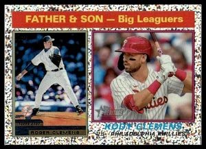 2025 Topps Heritage White Sparkle Refractor Roger Clemens/Kody Clemens - Picture 1 of 2