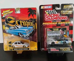 Johnny Lightning 2003 Scrapin Honda Accord Custom + 2002 Johnny Benson Auto  - Bild 1 von 4