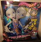 New Monster High Peri And Pearl Styling 2 Headed Doll 30+ Pc Set