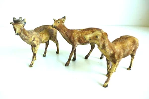 SUJET NATURE CHASSE CERF- BICHES COMPOSITION BON ÉTAT Lg 8 cm - Picture 1 of 5