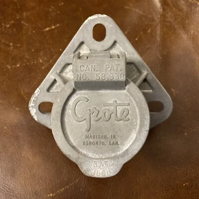 GROTE 7 Pin Trailer Receptacle J560 Solid Brass Pins Foto 1 de 4