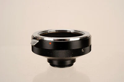 Adaptador de lente Panasonic WV-LT22 para Nikon SLR Foto 1 de 4