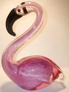 Hand Blown 2 Tone Soft Pink Swirls Tropical Flamingo Glass Art Figurine. - Picture 1 of 4