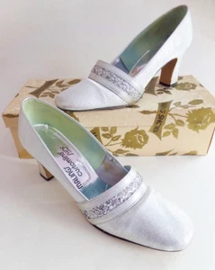 8 Narrow Vintage 1960s Women's Heels Silver Lame with Glitter 2" Heel Maling's - Bild 1 von 6