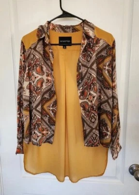 MINKPINK Womens Long Sleeve Shirt. Abstract pattern on the front, yellow back. - Image 1 of 4