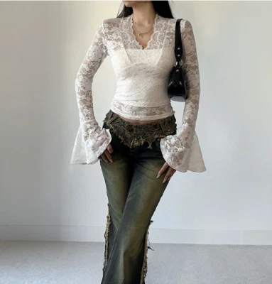 Mujeres Gótico Sexy Encaje Malla Cuello en V Manga Campana Calce Ajustado Camiseta Blusa Top 9447 Foto 1 de 4