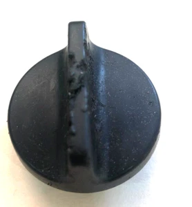Tappo riempimento olio Kawasaki GPZ900R 16115-1009 - Foto 1 di 3