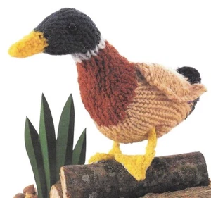 Photocopy Knitting Pattern - Mallard Duck - 15cm Long - 0369 - Picture 1 of 1