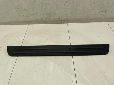 Mazda 5 Sport 2012 lado del pasajero delantero derecho umbral inferior placa de desgaste fabricante de equipos originales+ Foto 1 de 4