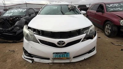 Used Front Right Door Window Regulator Front fits: 2012 Toyota Camry front and r Foto 1 de 4