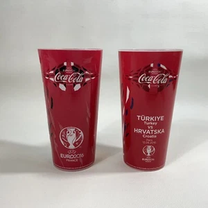 Lotto 2 Tazze Stadio Plastica Ufficiale UEFA Euro 2016 e Turchia x Croazia Coca-Cola - Foto 1 di 9