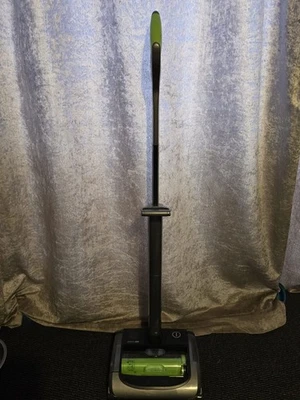 Gtech AirRam Cordless Vacuum Cleaner 22V Fully Tested & Working With Charger - Image 1 of 3