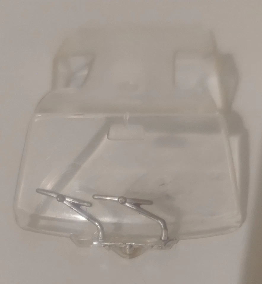 Vetro Fiat 126 Polistil 1/25 S17 Ottimo stato con tergicristalli - Immagine 1 di 4