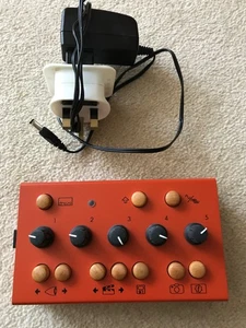 Critter and Guitari EYESY Video Synthesiser Module Original orange - Picture 1 of 1