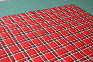 RED & GREEN Plaid Checkered Fabric Fat Quarter FQ {100% Cotton} Cabin CHRISTMAS - Picture 1 of 12