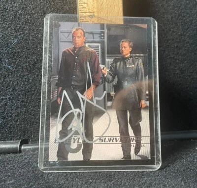BABYLON 5 SURVIVORS FLEER ULTRA JERRY DOYLE AS GARIBALDI AUTOGRAPH 1995 - Image 1 of 4