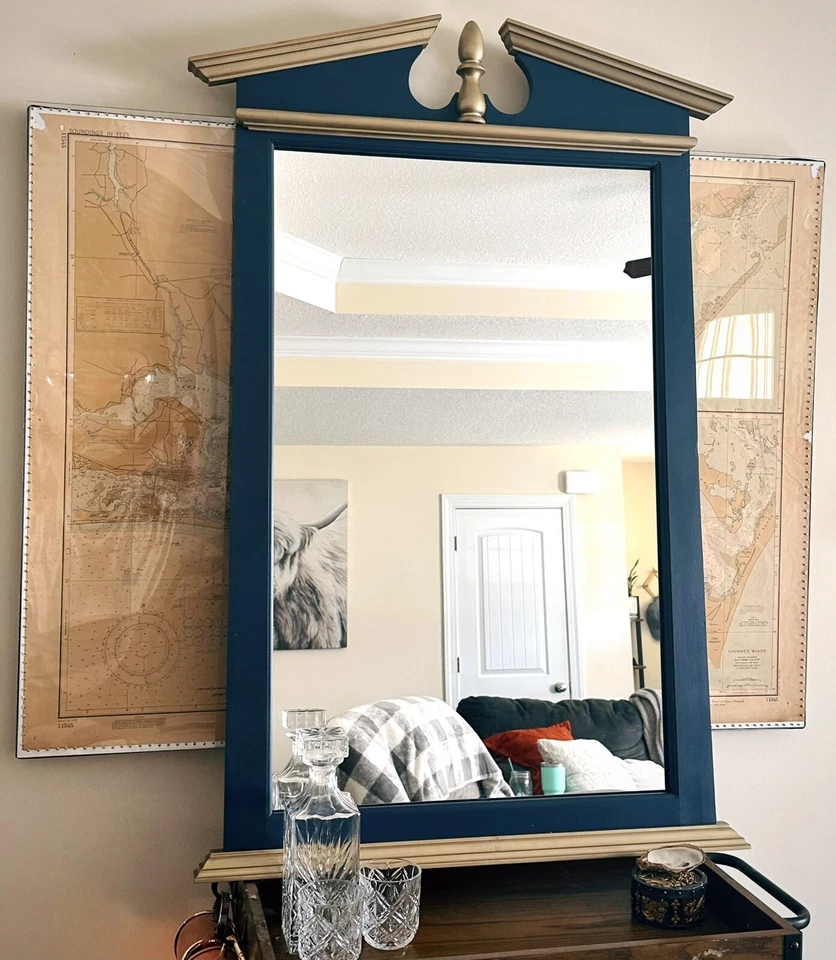 Solid Oak Wall Mirror - Image 1 of 1