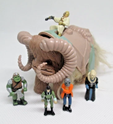 1990's Micro Machines Star Wars Wooly Bantha Action Fleet with Aliens Creatures - Image 1 of 4