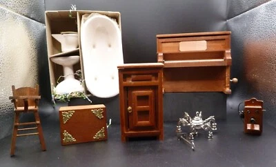 Vintage Shackman Wooden Doll House Furniture - Lot of 7 - Unused - Image 1 of 4