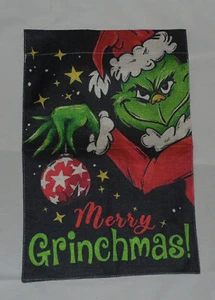 Bandiera da giardino Merry Grinchmas nuova 2 lati 12" x 18" Grinch nera ornamento stelle - Foto 1 di 2
