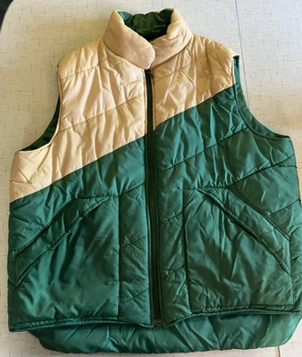 Vintage ACADEMY BROADWAY Tan & Green Puffy Vest W Pockets Sz XL Men’s - Image 1 of 4