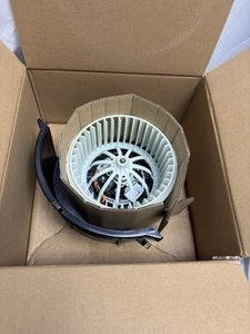 HVAC Blower Motor - Picture 1 of 7