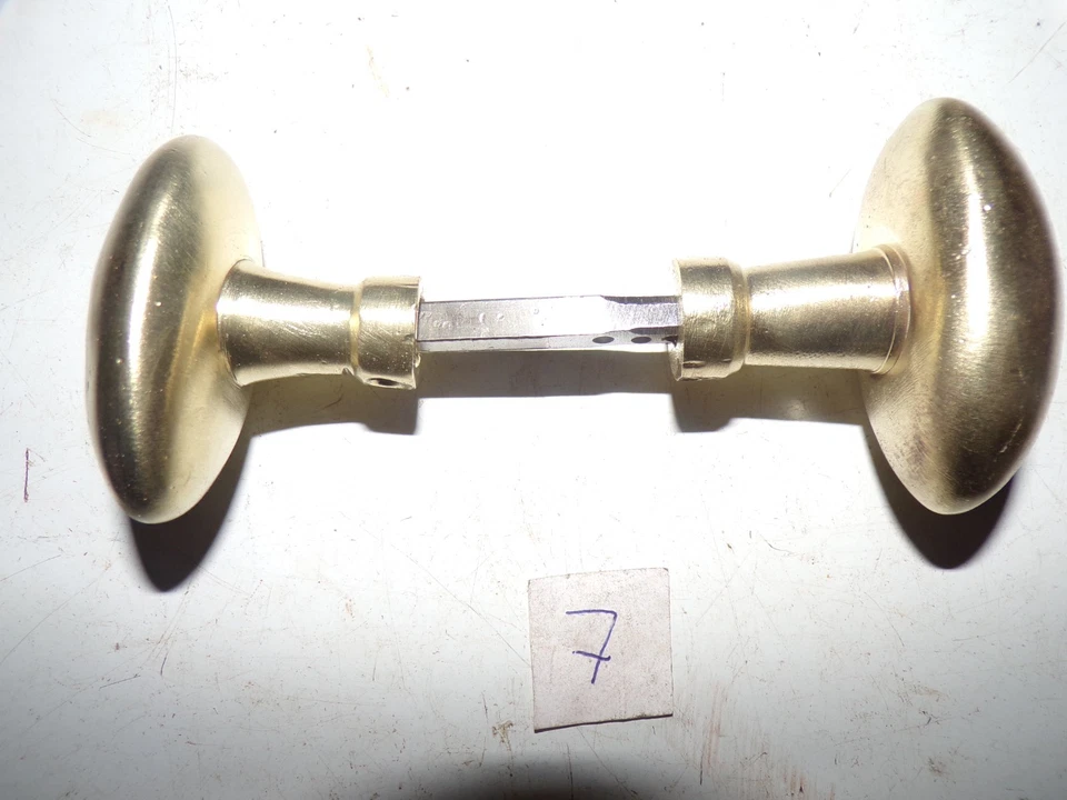 Poignées de porte anciennes en laiton - Photo 1/1