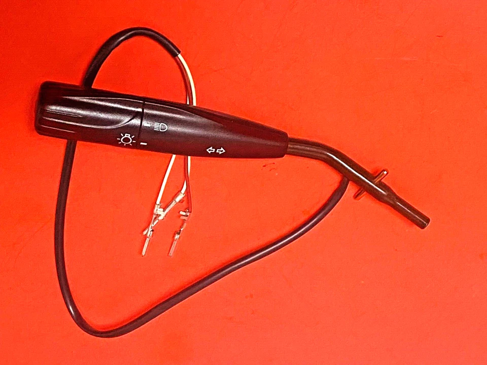 Interruptor de faros CBS-1579 para Toyota Corolla 88-92 Foto 1 de 4