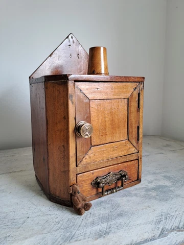 Antique Smokers Box, Antique Cabinet, Antique Tabbaco Box, Antique Treen Cover