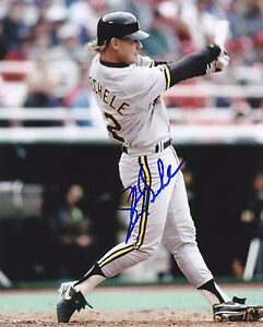 STEVE BUECHELE  PITTSBURGH PIRATES   ACTION SIGNED 8x10