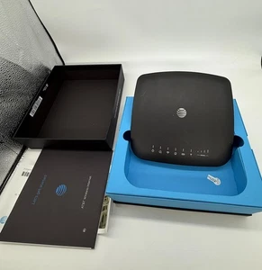 AT&T Wireless Internet IFWA-40 Router w/Box & Cables - Picture 1 of 6