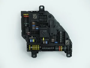 2011 - 2012 BMW X3 F 25 FUSE JUNCTION RELAY BOX TRUNK MOUNTED REAR 9210859 OEM - Picture 1 of 12