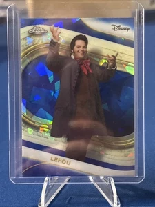 Topps 2025 edición cromo zafiro Disney #132 LeFou - Imagen 1 de 2