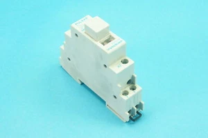 Vynckier Pulsar 312/830021-024 impulse relay 2-pole 2 NO contacts coil 24 VAC - Bild 1 von 2