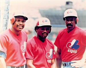 Foto de Al Oliver, Tim Raines y Andre Dawson exposiciones de Montreal 8x10 - Imagen 1 de 2