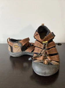 Keen Jugend Kinder Größe 2 braun orange Newport H2 Sport Wandern Sandalen 9212-PNCN - Bild 1 von 8