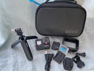 GoPro HERO7 Black AC Camera 4K HD 12MP Live Streaming Stabilisation With Shorty - Picture 1 of 11