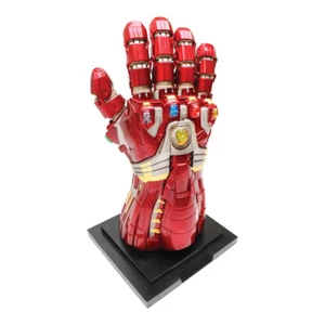 Guantelete rojo réplica de película de 16" de acero inoxidable con gemas LED - Imagen 1 de 3