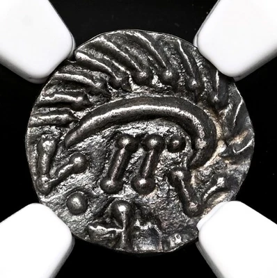 ANGLOSAJÓN. Edición Continental, 695-740. Silver Sceatta, S-790D, NGC AU55 Foto 1 de 4