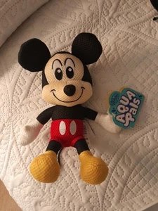 Wahu DISNEY AQUA Pals 10" Mickey Mouse Great For Water Play NEW WITH TAGS! - Picture 1 of 6